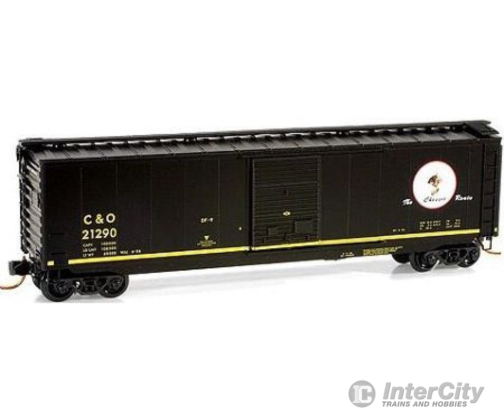 Micro Trains N 3100071 Cameo Series: 50 Pullman-Standard Boxcar -- Chesapeake & Ohio #1 (Same Scheme