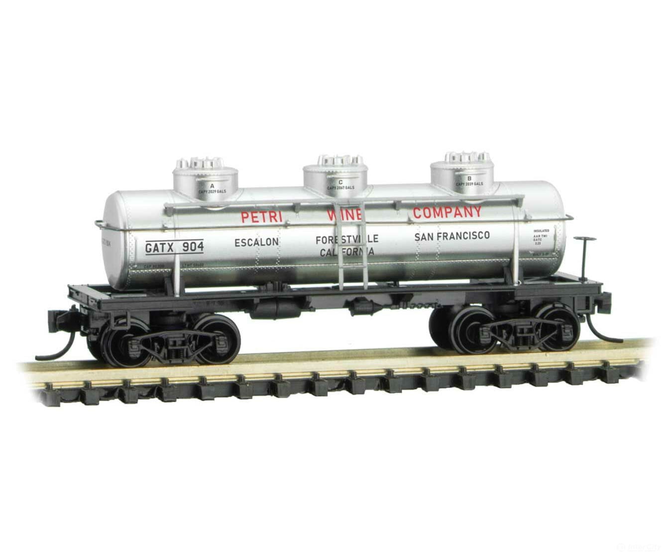 Micro Trains N 6600130 3-Dome Tank Car - Ready To Run -- Petri Wine Co. Gatx 904 (Silver Black Red