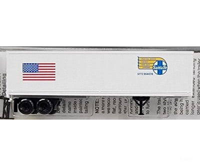 Micro Trains N 66100 40 Trailer -- Santa Fe #904078 (White W/Us Flag & Atsf Flying Circle Cross)