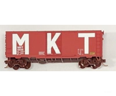 Micro Trains N 7300082 40 Standard Boxcar W/Single Door -- Missouri Kansas & Texas #5535 (Red White