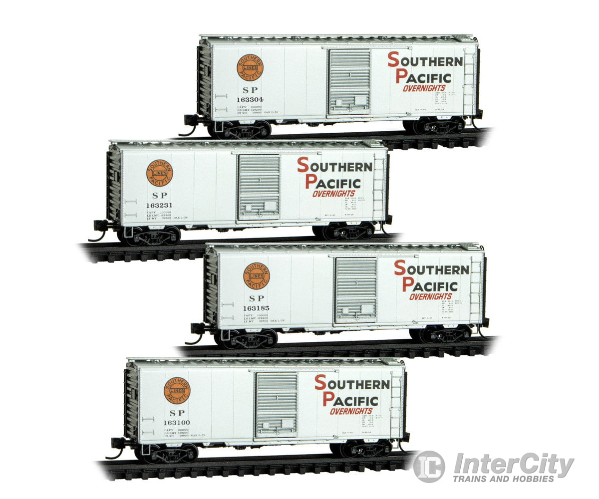 Micro Trains N 98300242 40’ Single-Door Boxcar 4-Pack - Southern Pacific #163100 163185 163231 163304 (Overnight silver