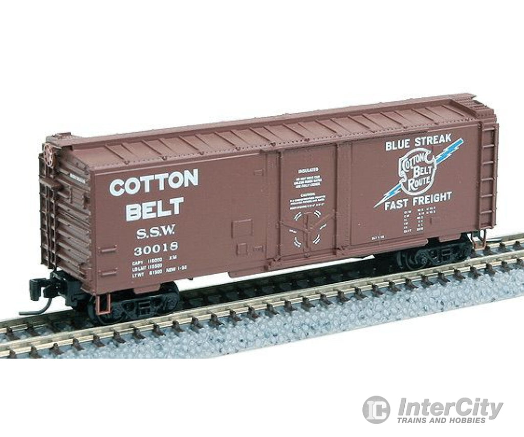 Micro Trains Z 50200202 Pcf 40 Plug Door Boxcar -- St. Louis Southwestern #30018 (Boxcar Red Blue