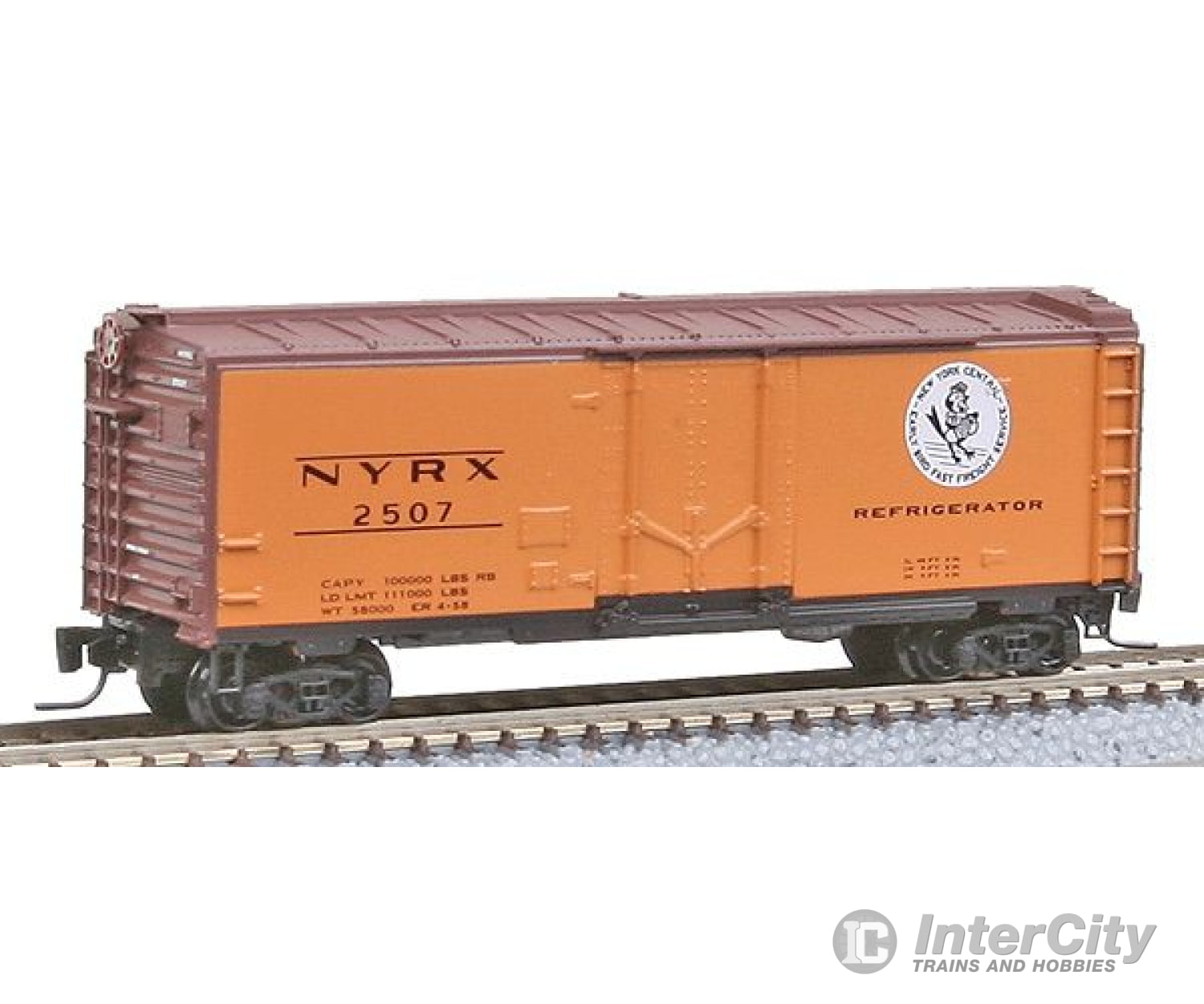 Micro Trains Z 50200252 40 Boxcar Plug Door -- New York Central #2507 ( Box Car Red W/Reefer Orange