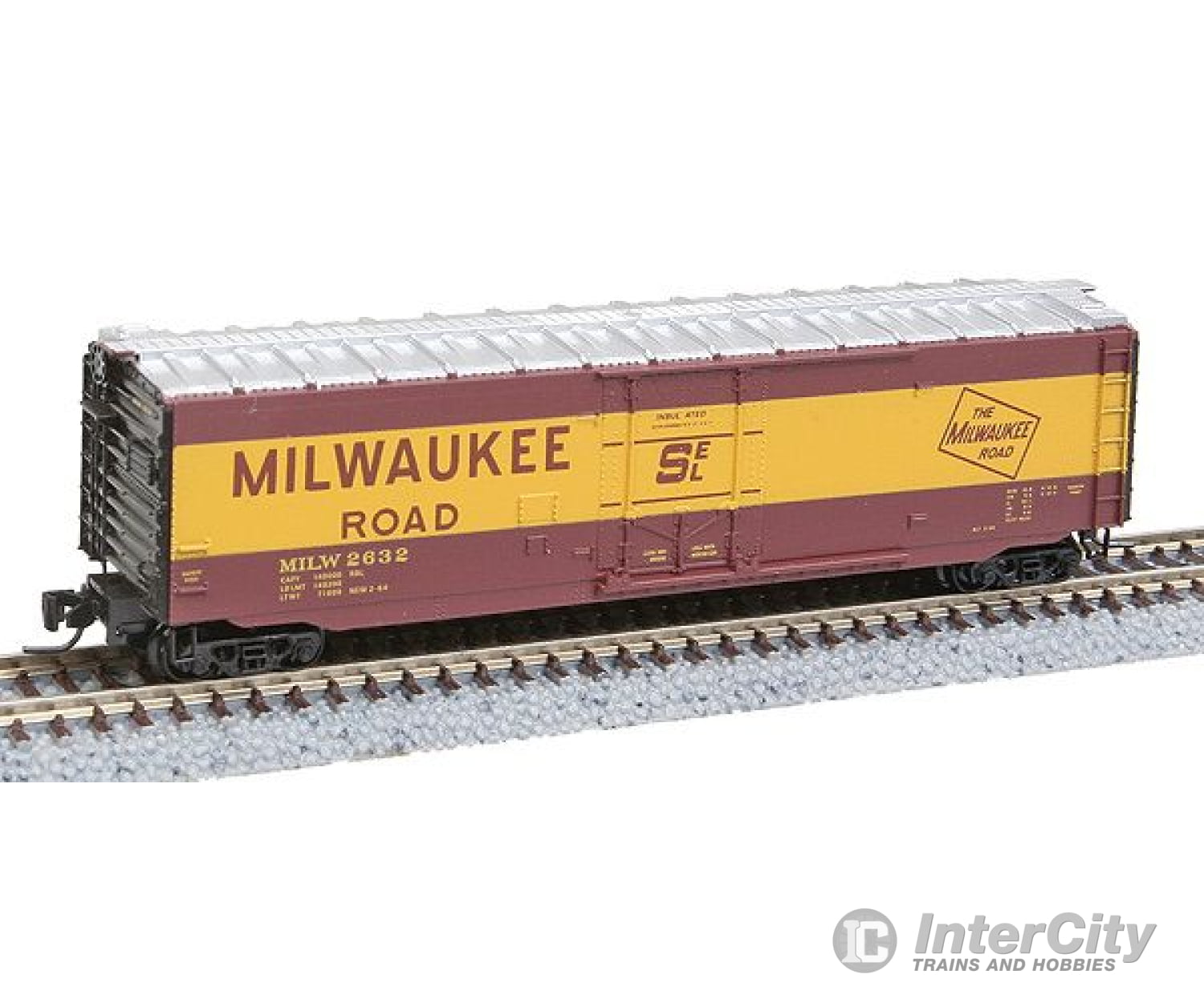 Micro Trains Z 50700431 50 Plug-Door Boxcar - Ready To Run -- Milwaukee Road #2632 (Brown Yellow