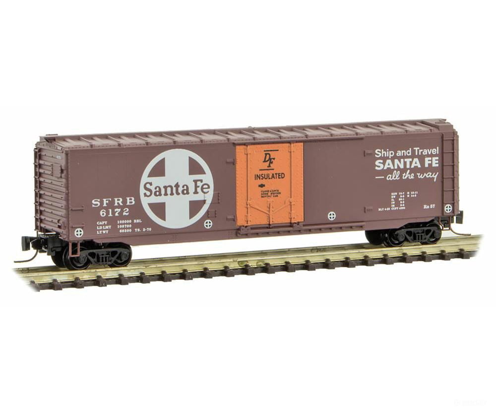 Micro Trains Z 50700652 50 Plug-Door Boxcar - Ready To Run -- Santa Fe #6172 (Boxcar Red Orange Door