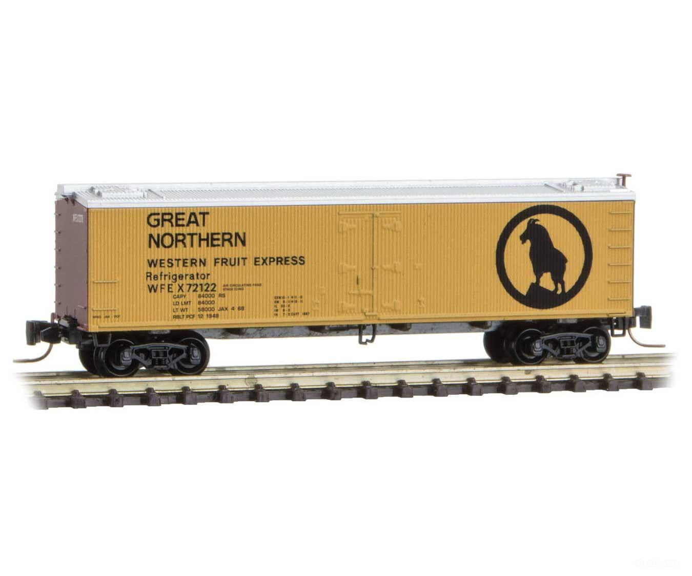 Micro Trains Z 51800591 40 Wood-Sheathed Ice Reefer - Ready To Run -- Great Northern Wfex 72122