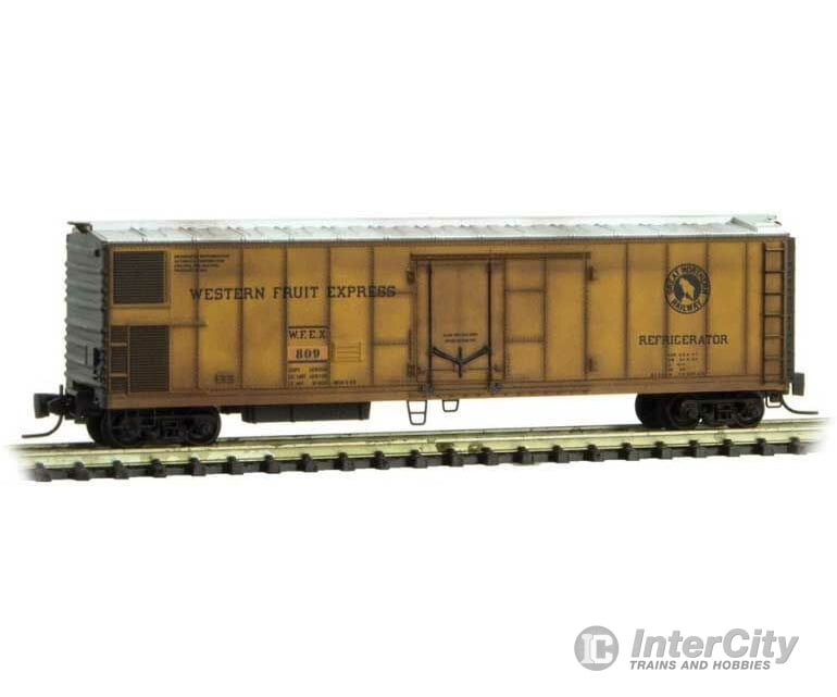 Micro Trains Z 54844040 51 Riveted-Side Mechanical Reefer - Ready To Run -- Great Northern Wfex 809