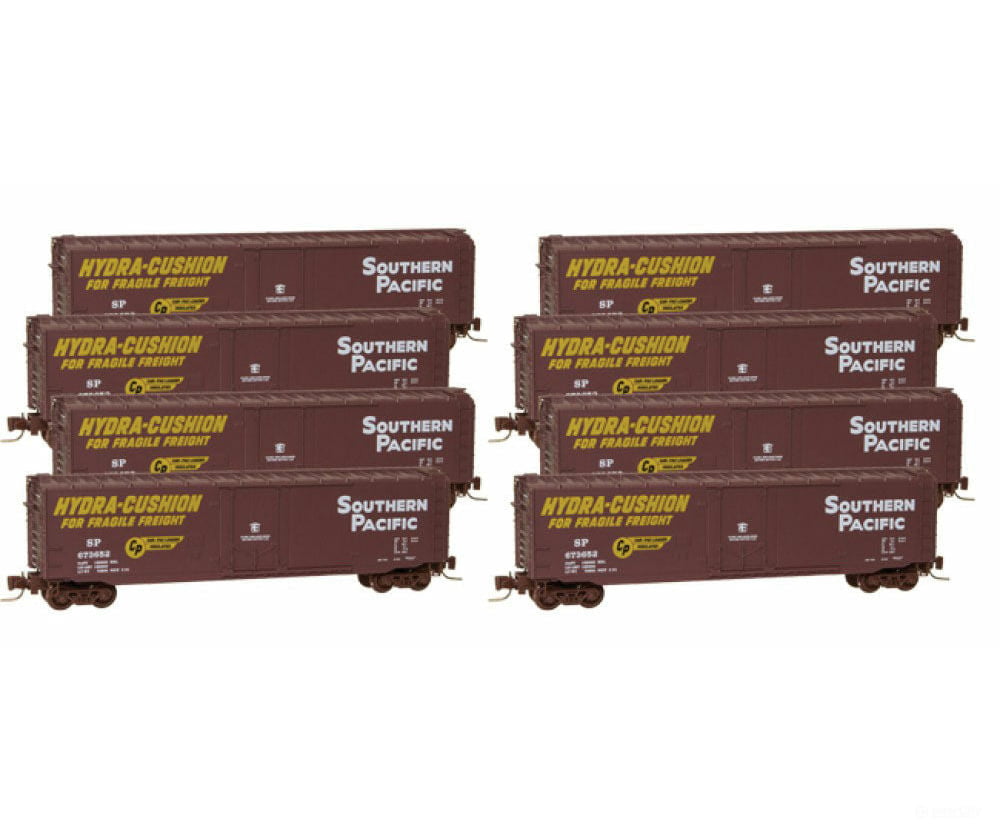 Micro Trains Z 99400808 50 Plug-Door Boxcar 8-Car Runner Pack - Ready To Run -- Southern Pacific