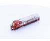 Minitrix 51200600 N U28C Warbonnet Diesel Locomotive #2 Santa Fe (SF) 576 Analog DC - Locomotives