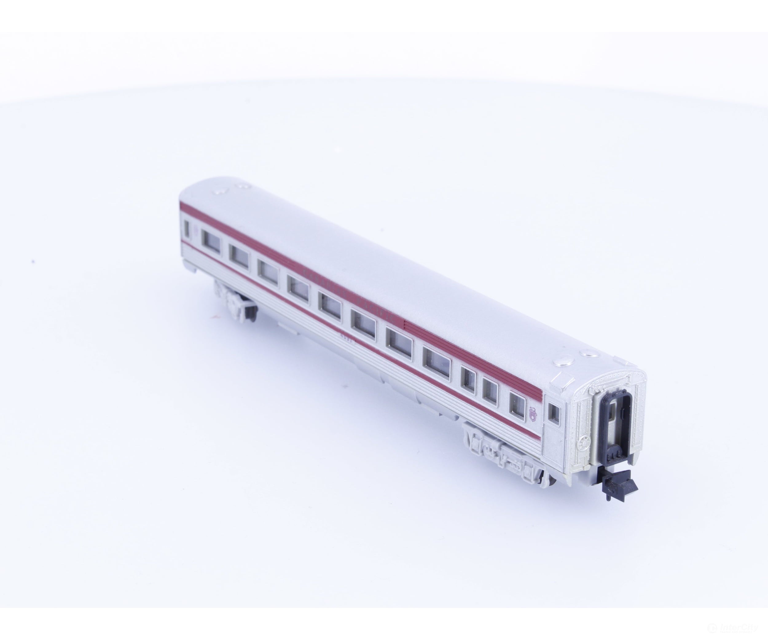 Minitrix 51303600 N Passenger Car Canadian Pacific (CP) 4891 - Passenger Cars