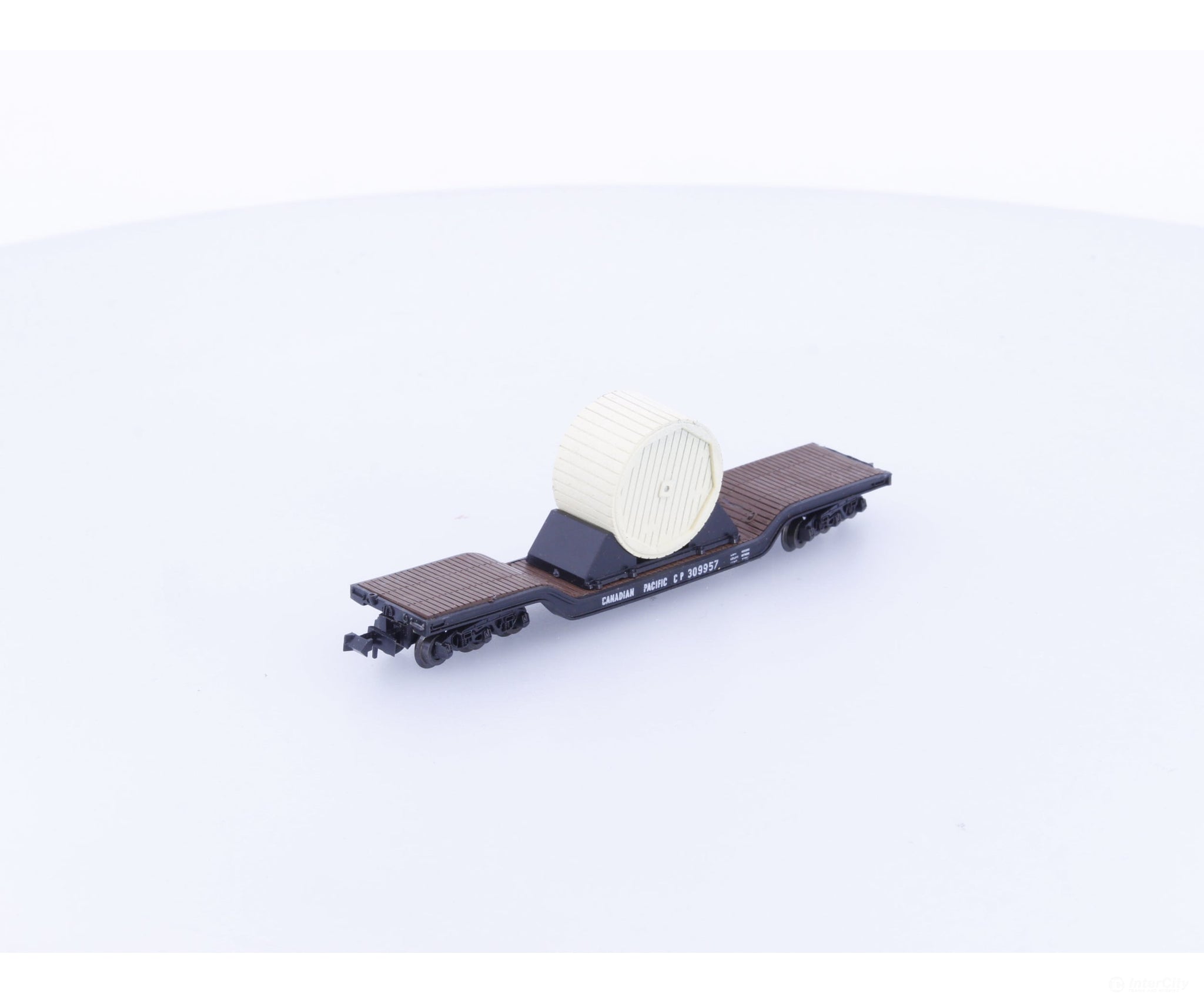 Minitrix 51311800 N Depressed Center Flat Car with Load Canadian National (CN) 309957 - Freight Cars