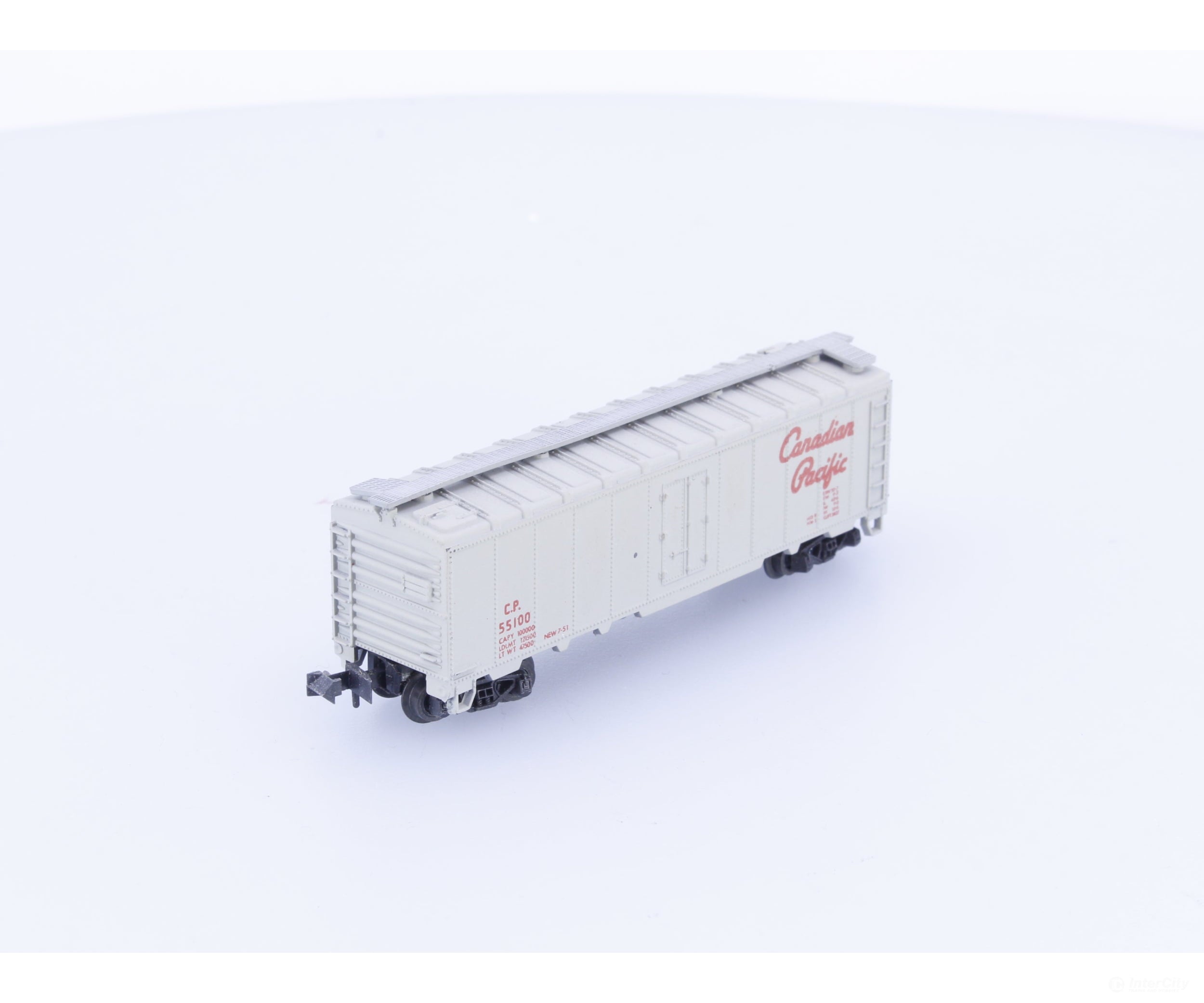 Minitrix 51322800 N 40’ Refrigerator Boxcar Canadian Pacific (CP) 55100 Freight Cars
