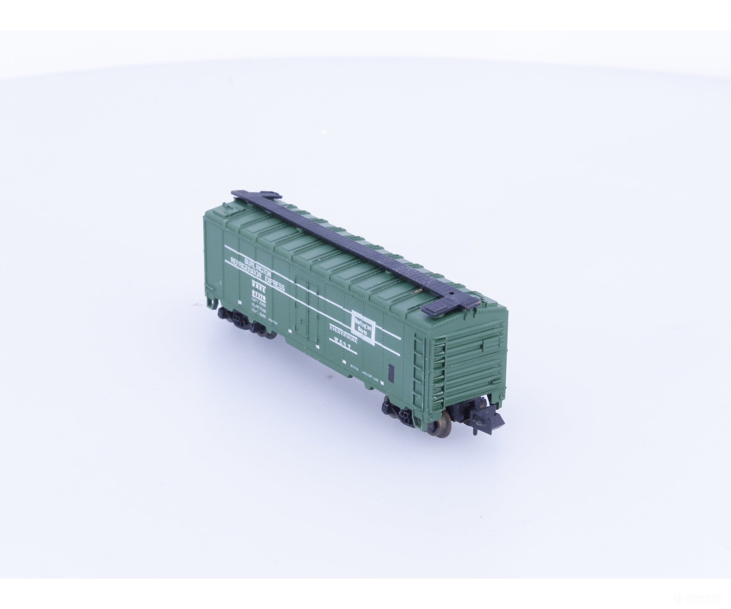 Minitrix 51324600 N 40’ Refrigerator Boxcar (BREX) Burlington Northern (BN) 67170 Freight Cars