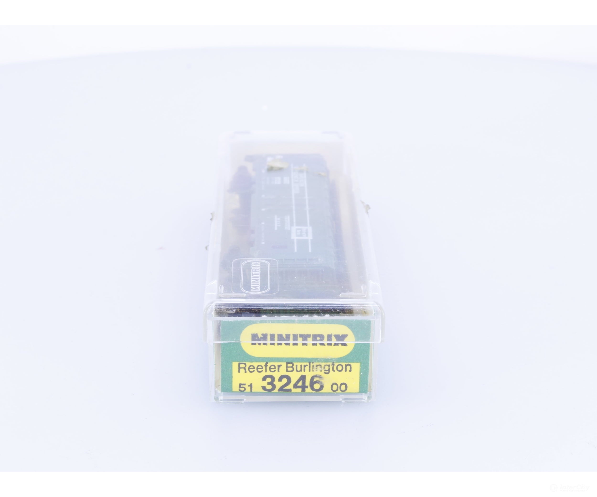 Minitrix 51324600 N 40’ Refrigerator Boxcar (BREX) Burlington Northern (BN) 67170 Freight Cars