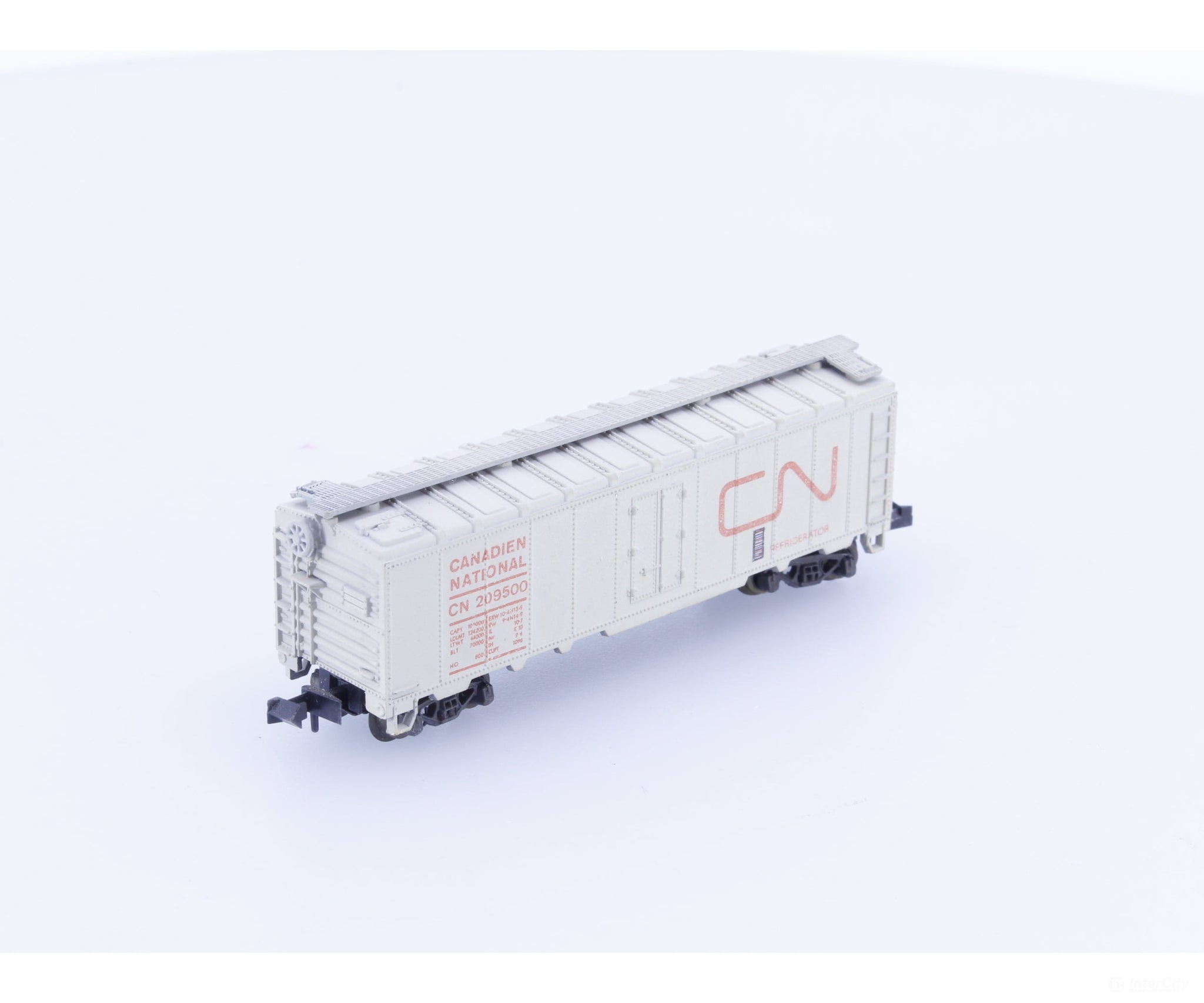 Minitrix 51325000 N 40’ Single Door Boxcar Canadian National (CN) 209500 Freight Cars