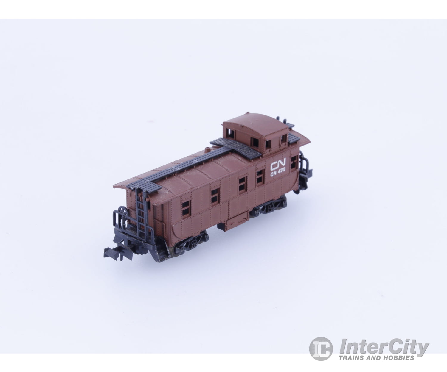 Minitrix 51326800 N Offset Cupola Caboose Canadian National (CN) 470 Freight Cars