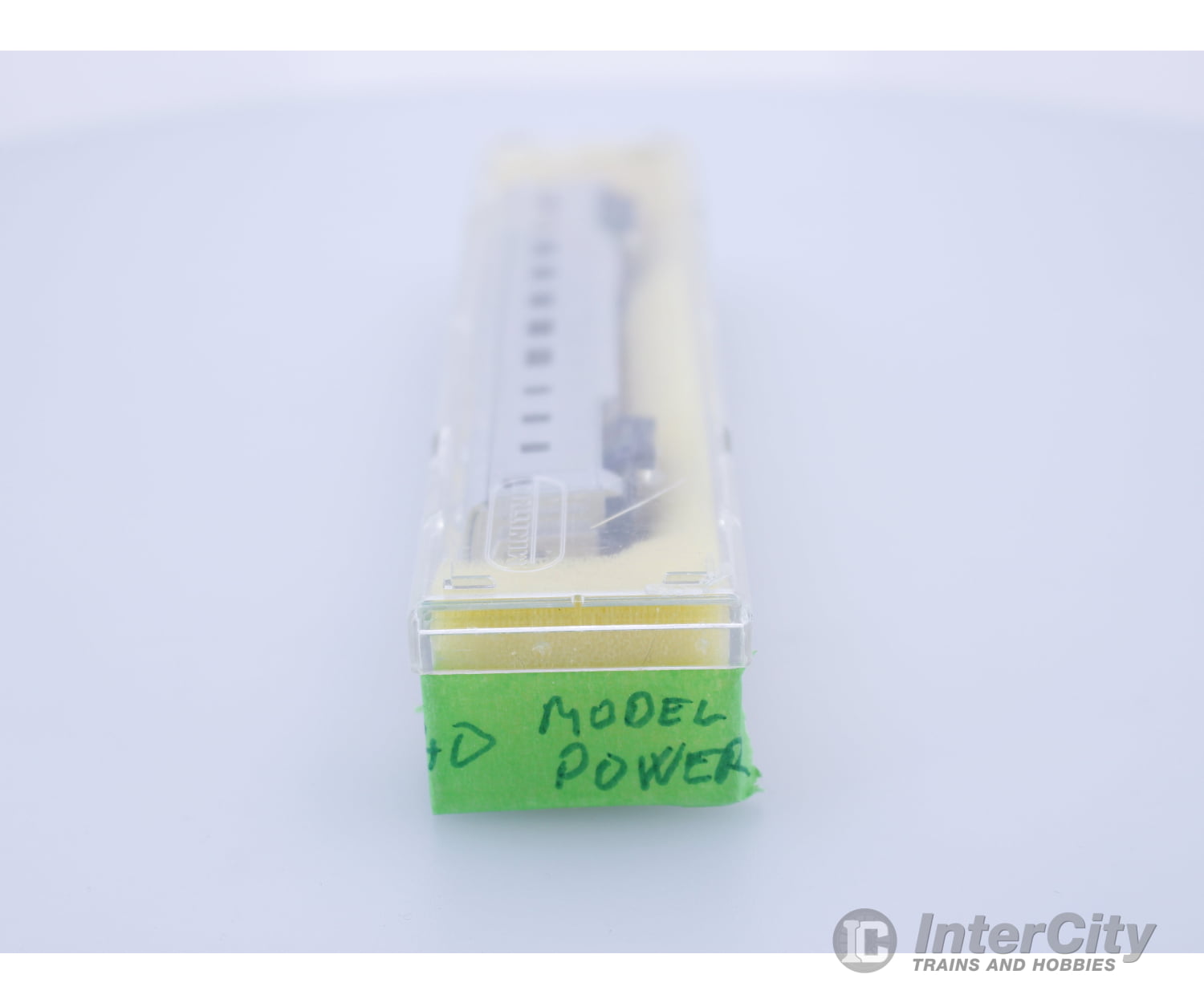 Model Power 3040 N Observation Passenger Coach Undecorated Passenger Cars