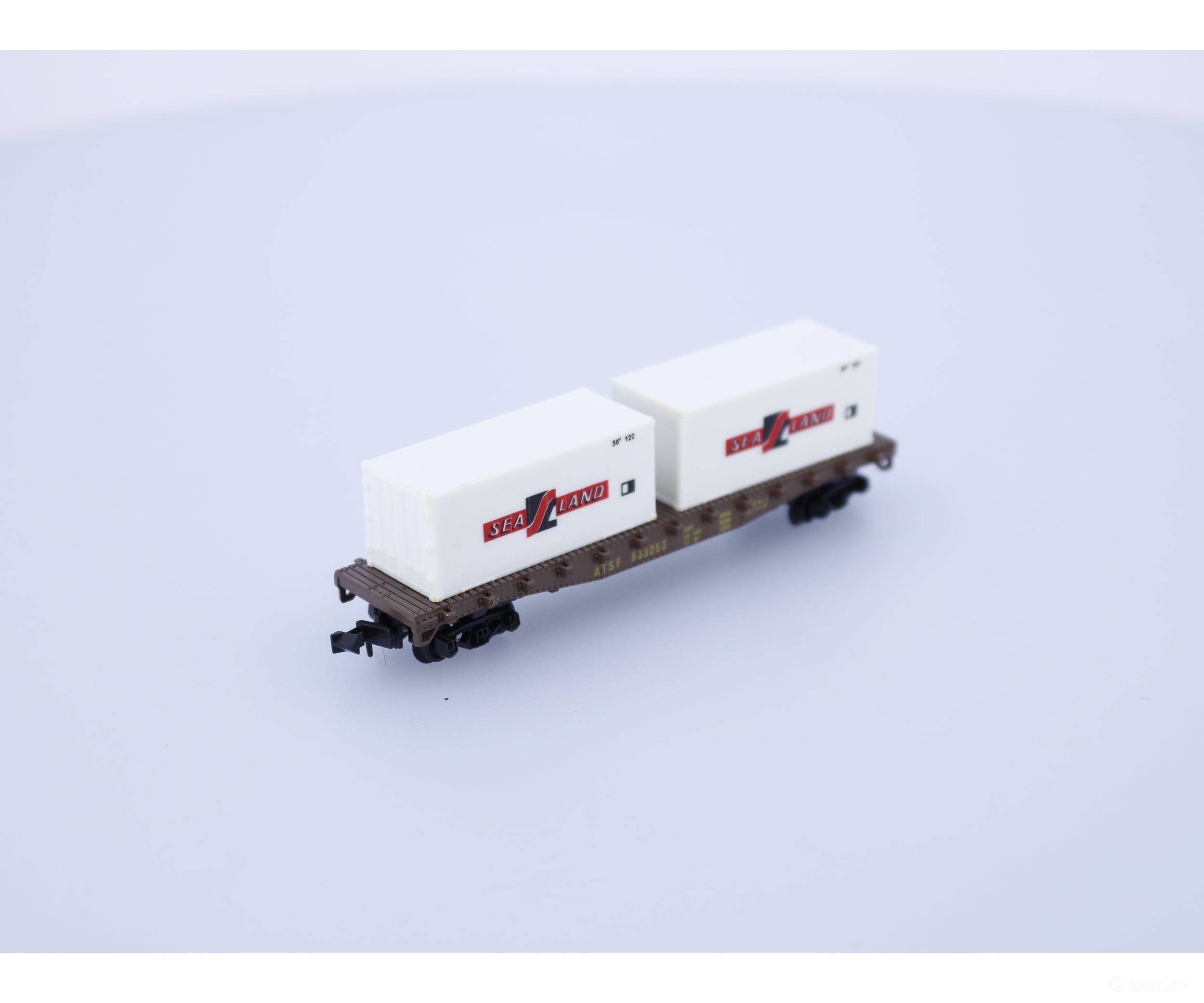 Model Power 4002 N SeaLand Container Flat Car Atchison Topeka and Santa Fe (ATSF) 933253 (#1) Freight Cars