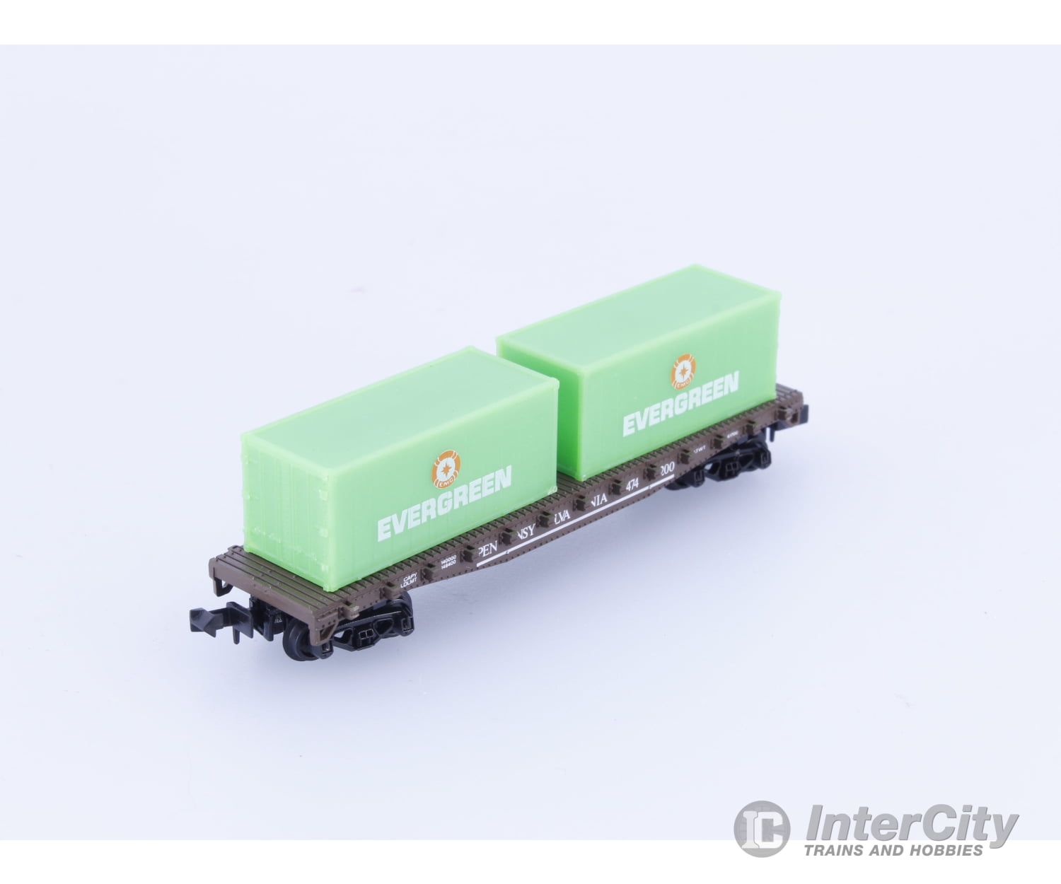 Model Power 4003 N 50’ Flat Car with 2 Evergreen Containers Pennsylvania (PRR) 474200 Freight Cars