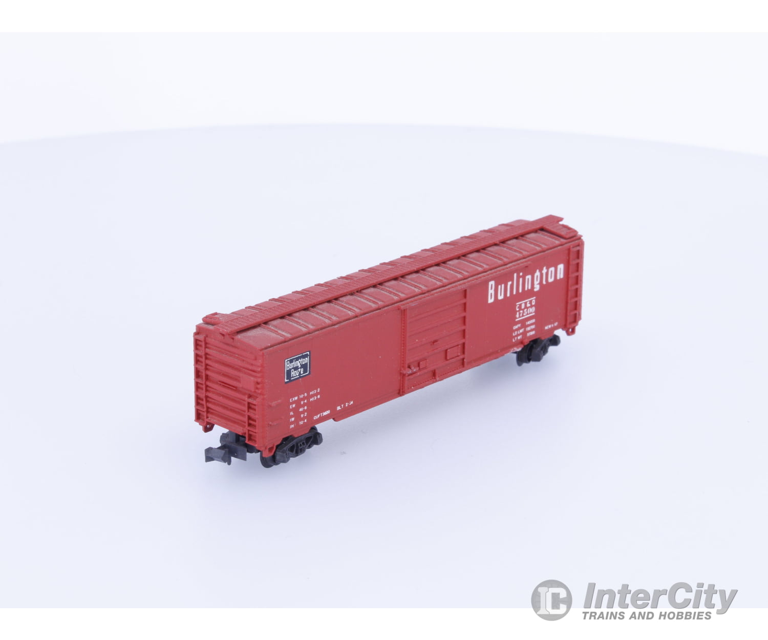 Model Power N 50’ Box Car Chicago Burlington and Quincey (CBQ) 47500 Freight Cars