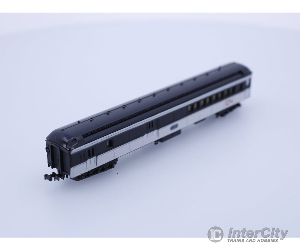 Model Power N Baggage/Passenger Car Canadian National (CN) 6422 Passenger Cars