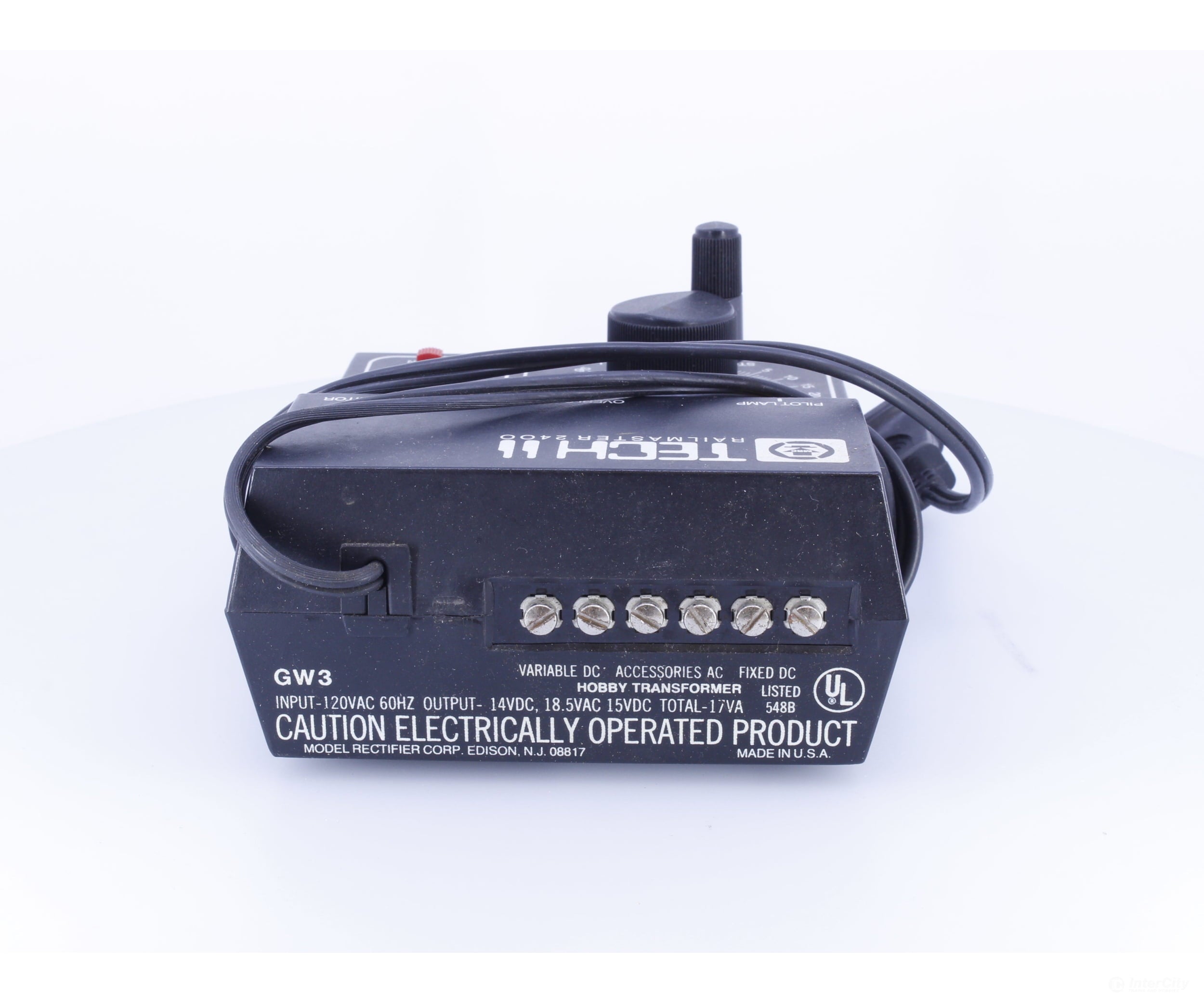 MRC 2400 Tech 2 Railmaster 2400 Transformer - Analog Throttles & Power