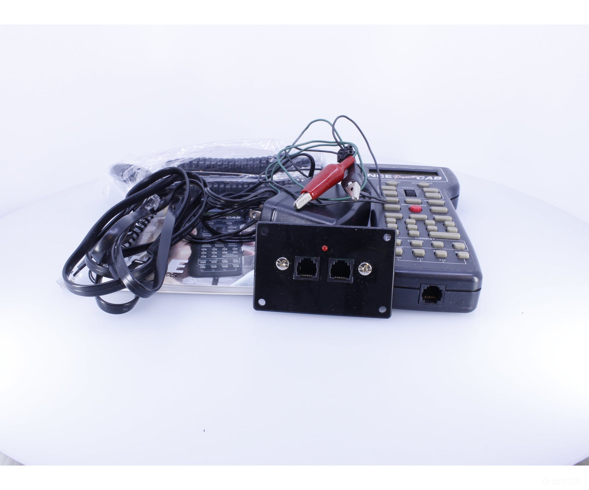NCE PowerCab HO Power Cab Complete DCC Starter Set - Command Stations & Expansion