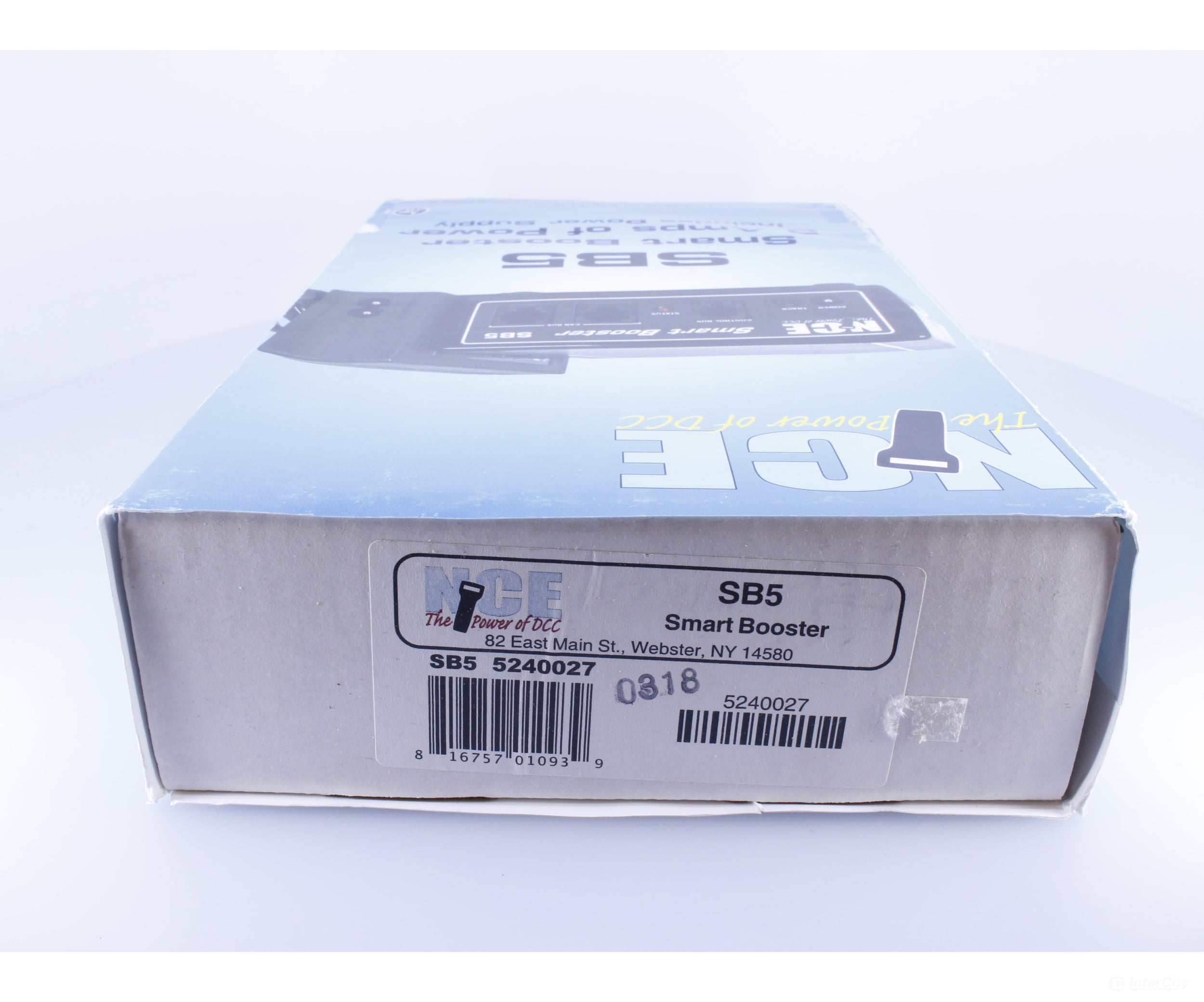 NCE SB5 HO Smart Booster 5 Amps of Power includes Power Supply - Command Stations & Expansion