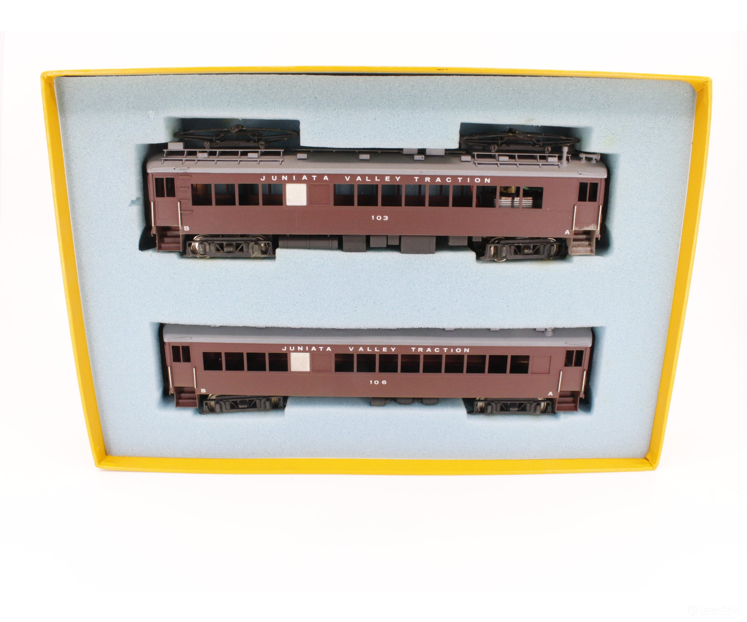Other Ho Coach & Trailer Set (Painted As Juniata Valley Transit) 103 106 Passenger Cars
