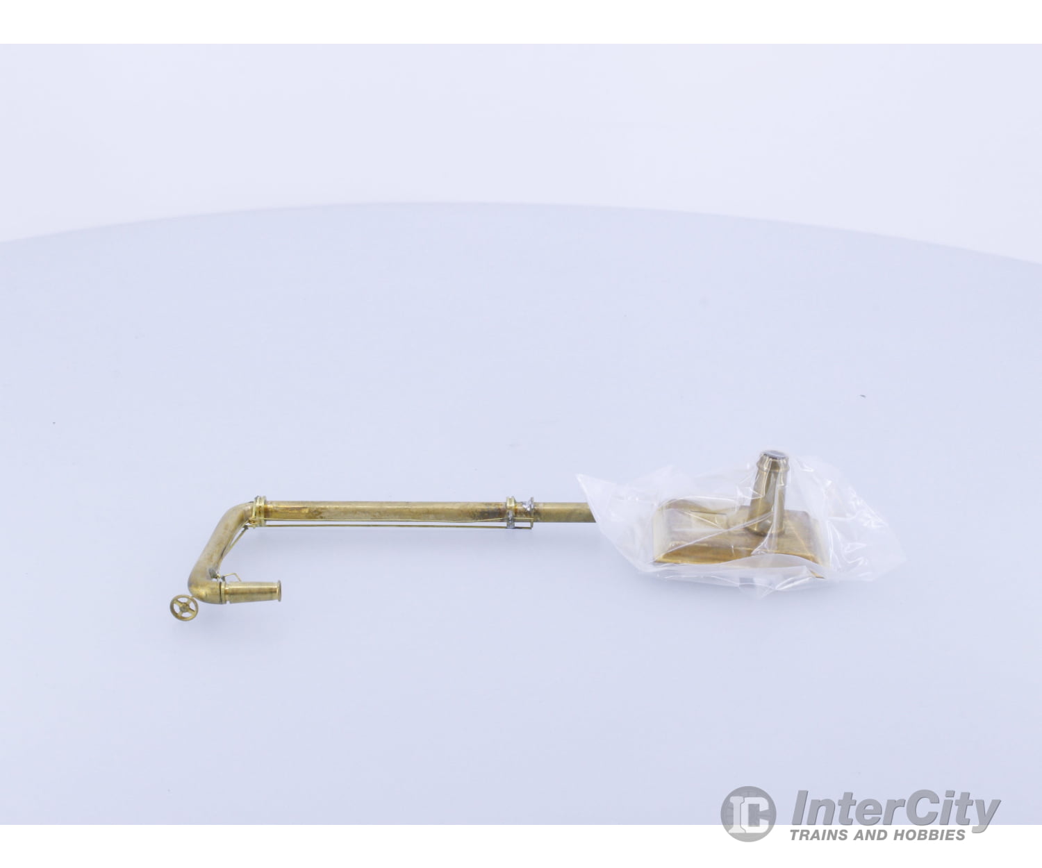 NJ International OC-165 HO Brass Unpainted Oil Column Structures