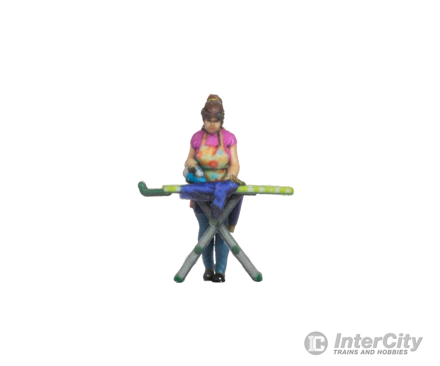 Noch 10425 HO Woman ironing Figures