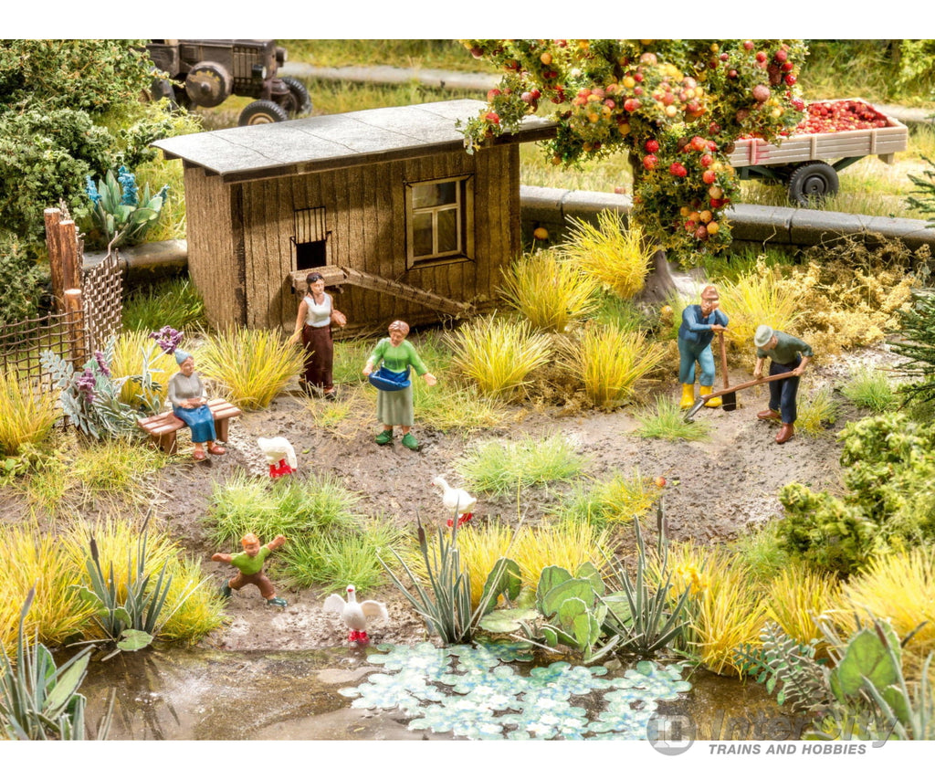 Noch 12850 HO On the Farm Figures