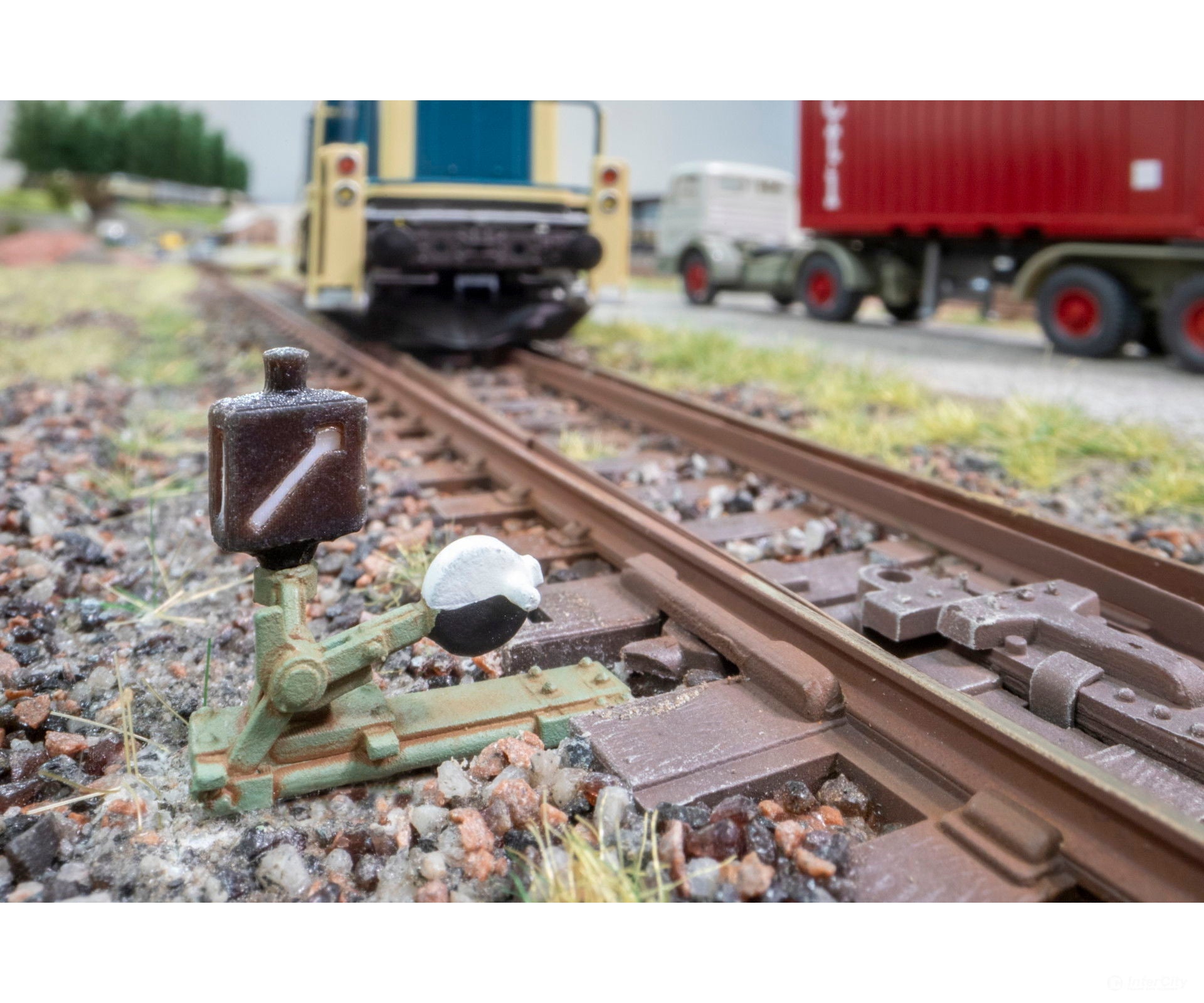 Noch 13611 HO Control Lever with Signal Lantern Right Scenic Details