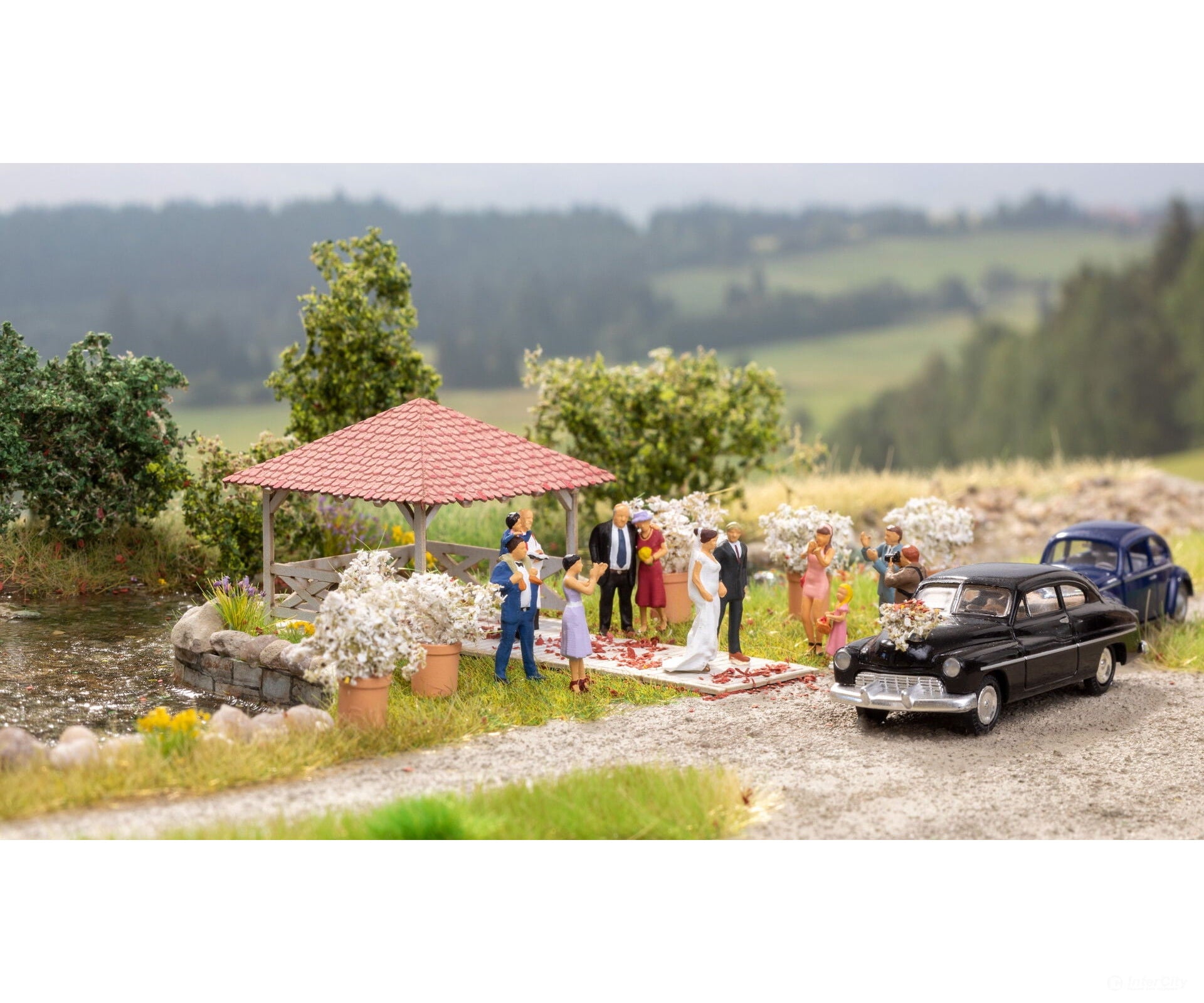 Noch 14263 HO Event Pavilion Scenery Details