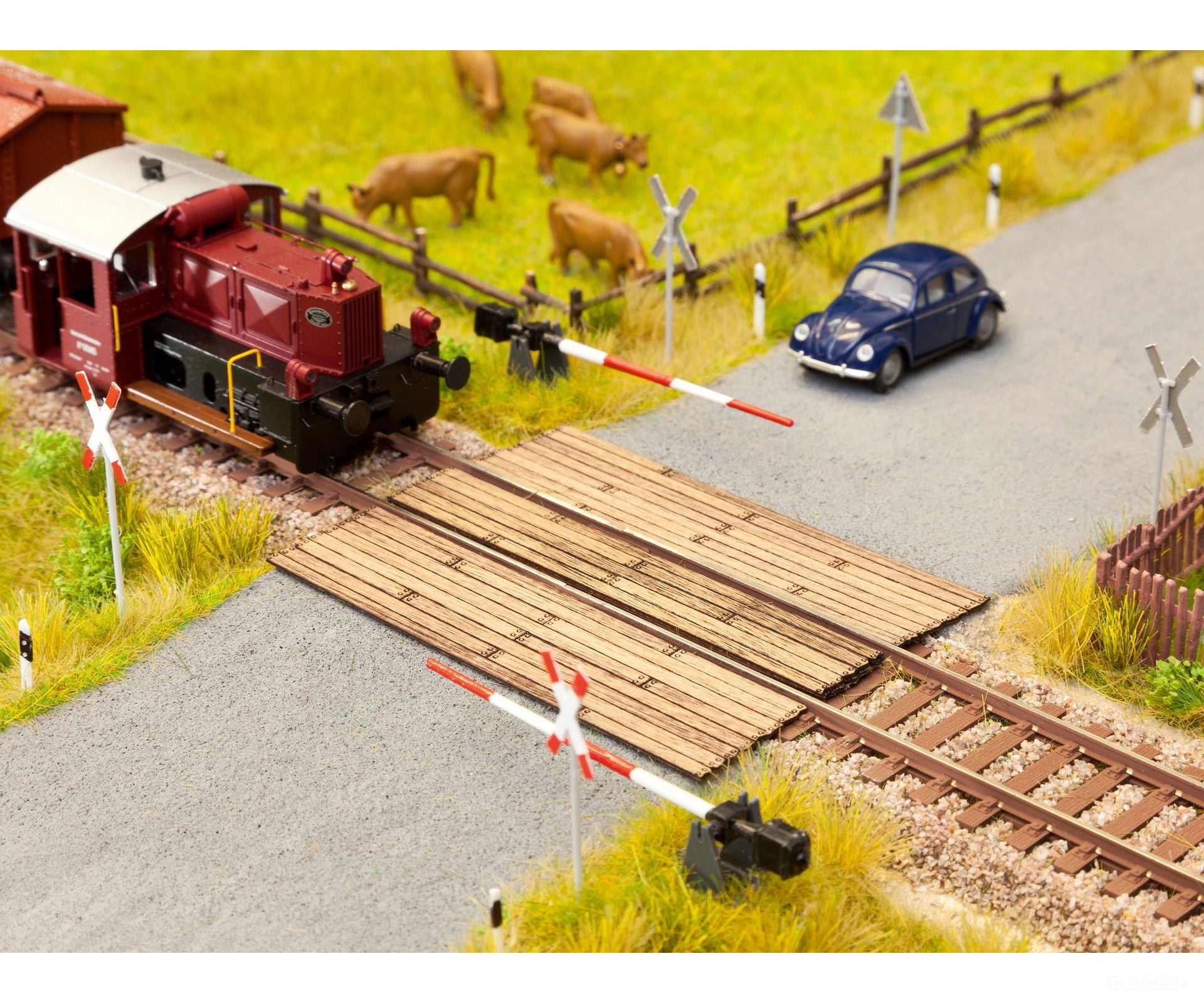 Noch 14305 HO Level Crossing Wooden Planks Scenery Details