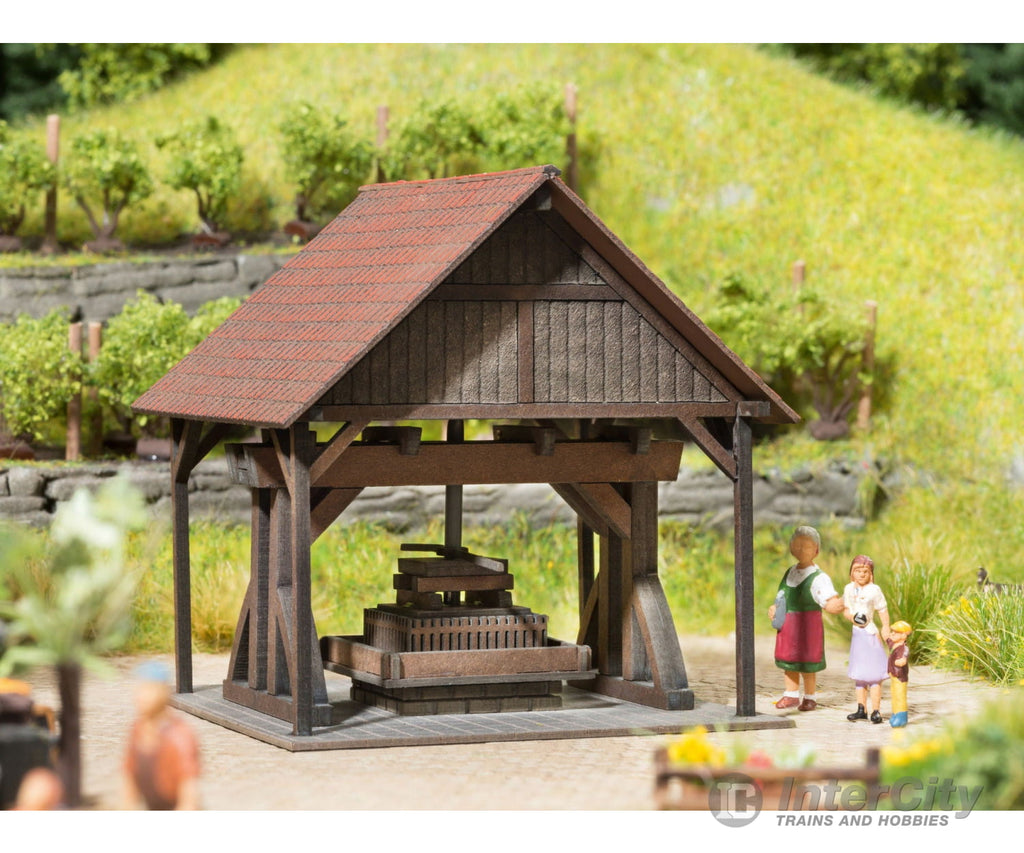 Noch 14370 HO Winepress Scenery Details