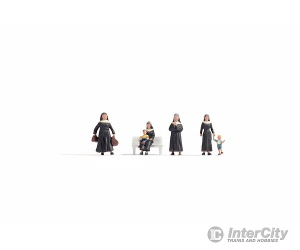 Noch 15400 HO Standing and Sitting Nuns Figures