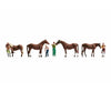 Noch 15632 HO horse Care Figures