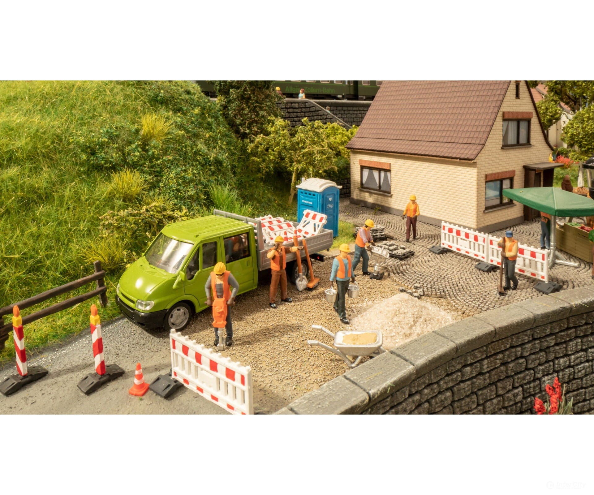 Noch 16262 HO Themed Figures Set ’Road works’ Figures