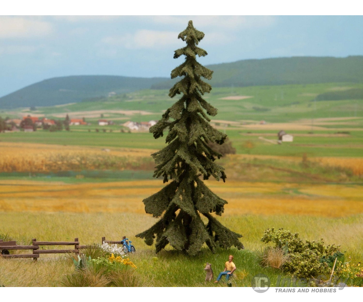 Noch 21922 HO TT N Weathered Spruce Tree Trees & Vegetation