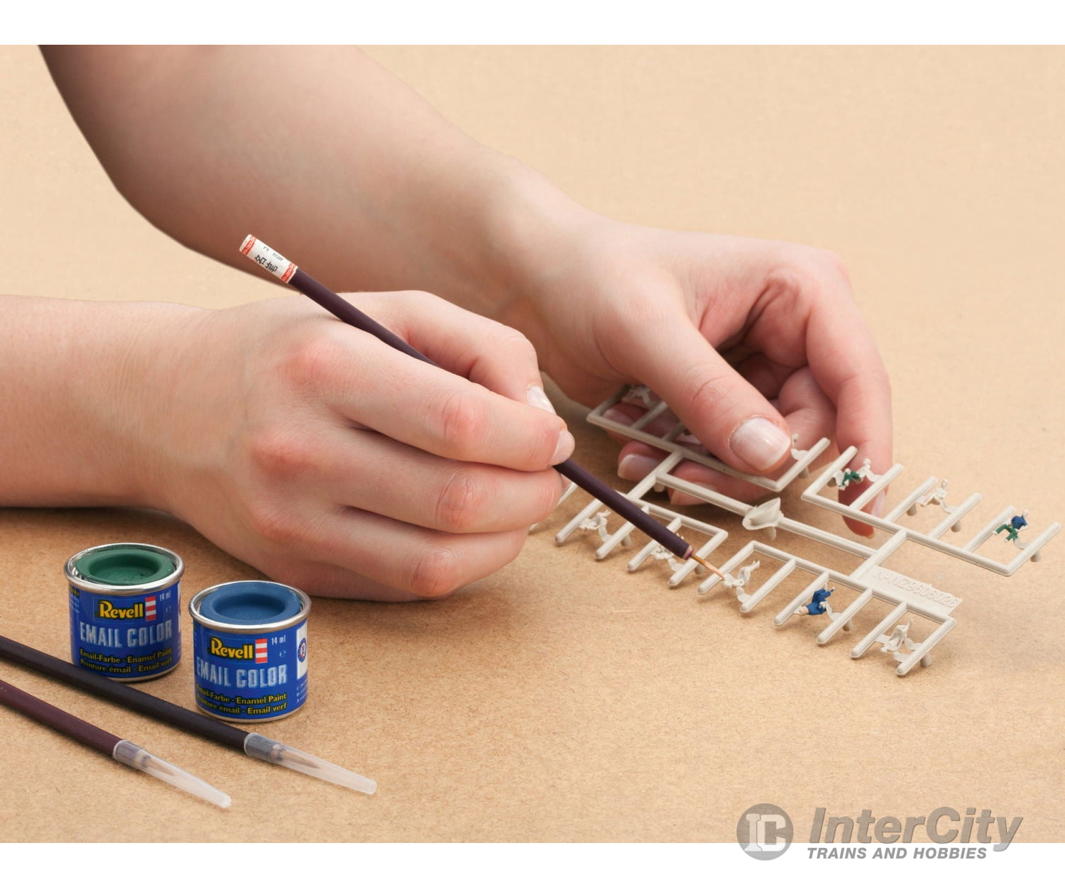 Noch 35985 N Unpainted Figures Figures