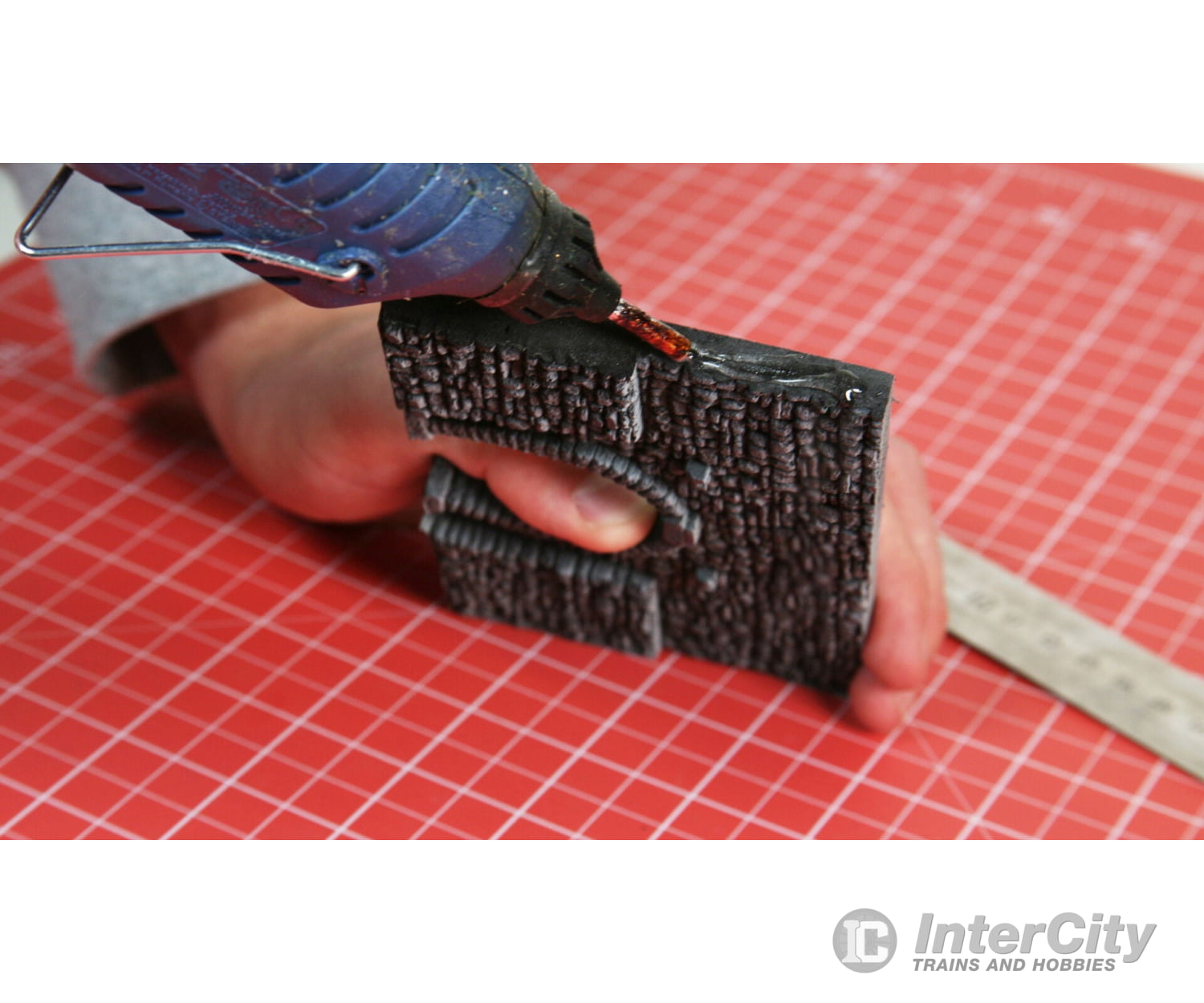 Noch 44790 Z Scale-Reducing Portal Single Track 9 x 7 cm Tunnels & Bridges