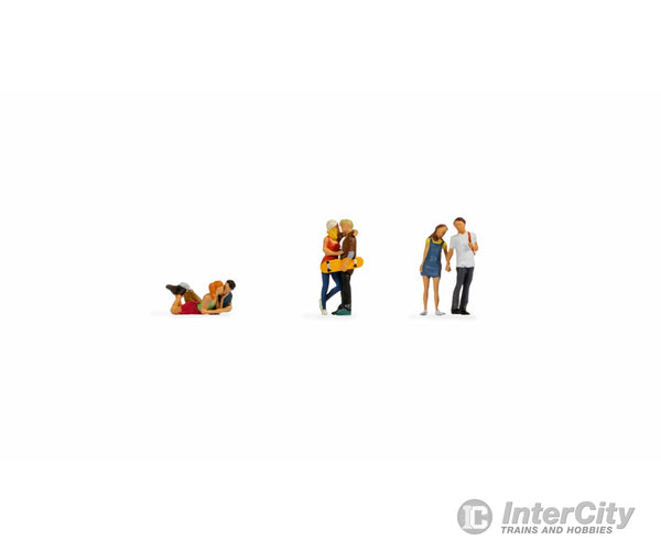 Noch 45512 TT Young Couples Figures