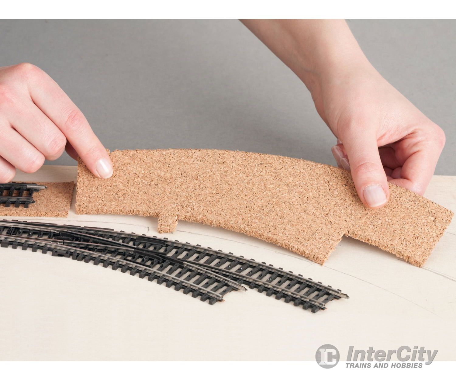 Noch 50460 TT H0m Cork Track Bed Ballast & Roadbed