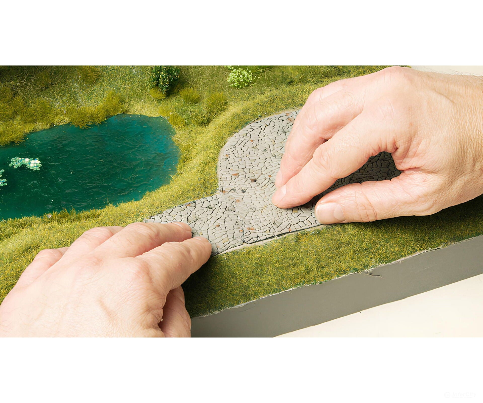 Noch 60365 HO 3D Structured Sheet ’Flagstones’ Roads and Streets