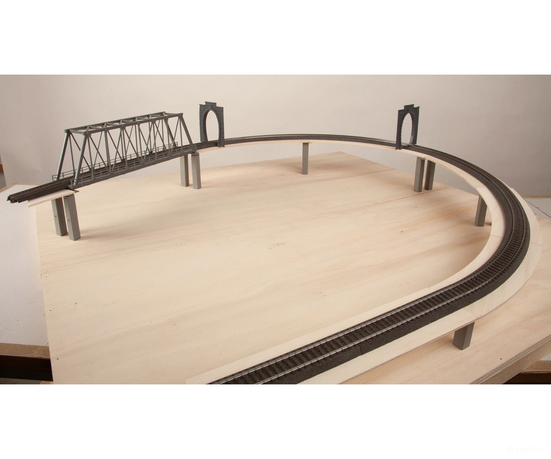 Noch 60804 HO Starter Set Model Railway Layout Construction Landform Building