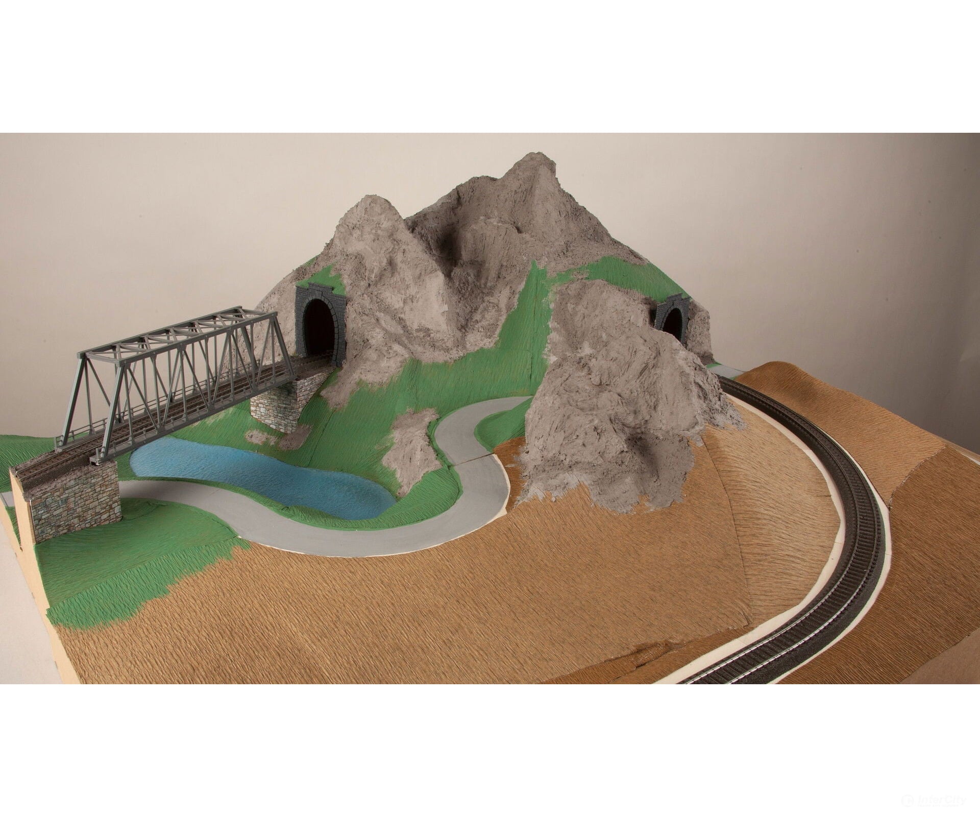 Noch 60804 HO Starter Set Model Railway Layout Construction Landform Building