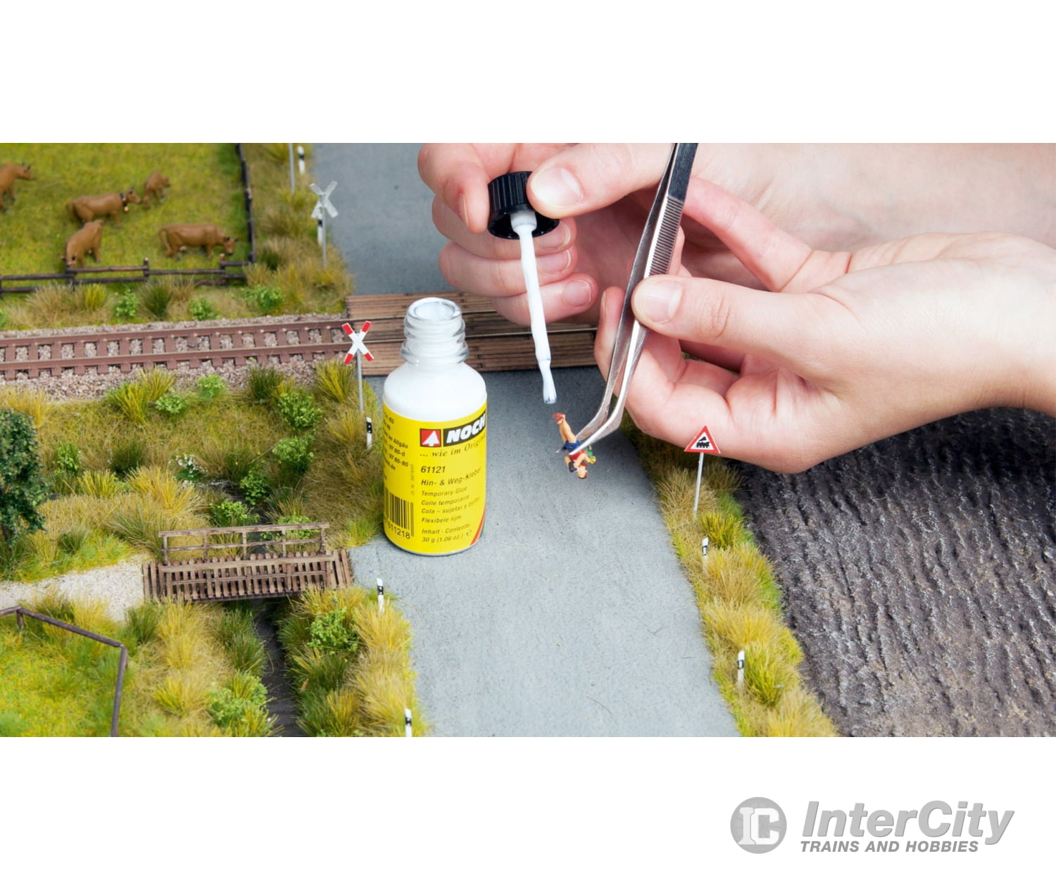 Noch 61121 Temporary Glue Glues & Adhesives