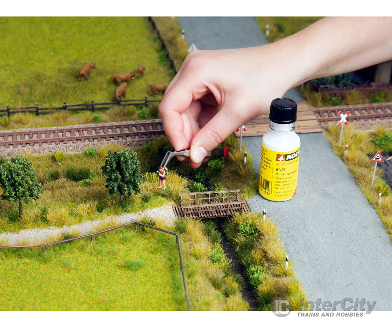 Noch 61121 Temporary Glue Glues & Adhesives