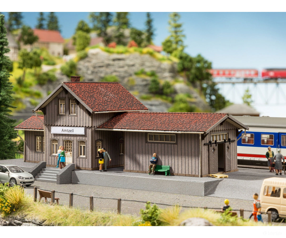 Noch 63001 N Train Stop ’Amtzell’ Structures